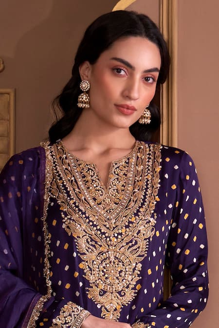 Kaari Aarohi Polki Jhumki Earrings 