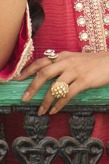 Buy_Kaari_White Sujata Ring Vellore Cz Diamonds 18kt Gold Plated 92.5 Silver _Online_at_Aza_Fashions