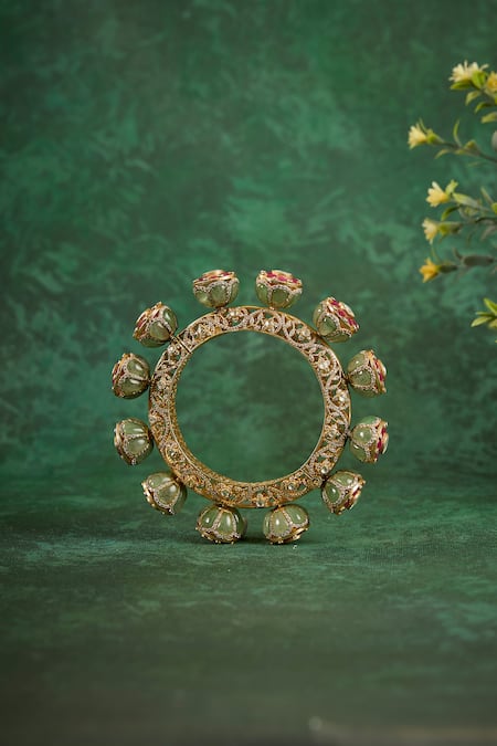 Kaari Purvi Carved Kada 