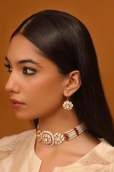 Kaari_White Falguni Polki Choker _Online_at_Aza_Fashions