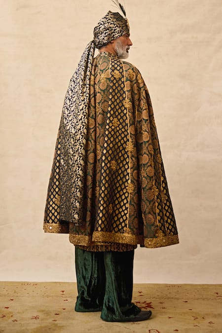 Itrh Vajra Sherwani Set 