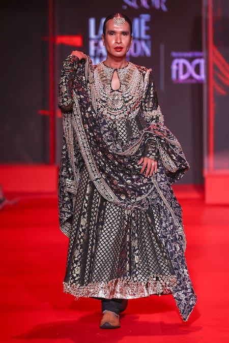 Buy Itrh Black Brocade, Lycra Embroidery, Stones Keyhole Neck Nishangini Anarkali Set Online at Aza Fashions Buy_Itrh_Black Brocade, Lycra Embroidery, Stones Keyhole Neck Nishangini Anarkali Set _Online_at_Aza_Fashions