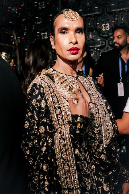 Shop Itrh Black Brocade, Lycra Embroidery, Stones Keyhole Neck Nishangini Anarkali Set Online at Aza Fashions Shop_Itrh_Black Brocade, Lycra Embroidery, Stones Keyhole Neck Nishangini Anarkali Set _Online_at_Aza_Fashions