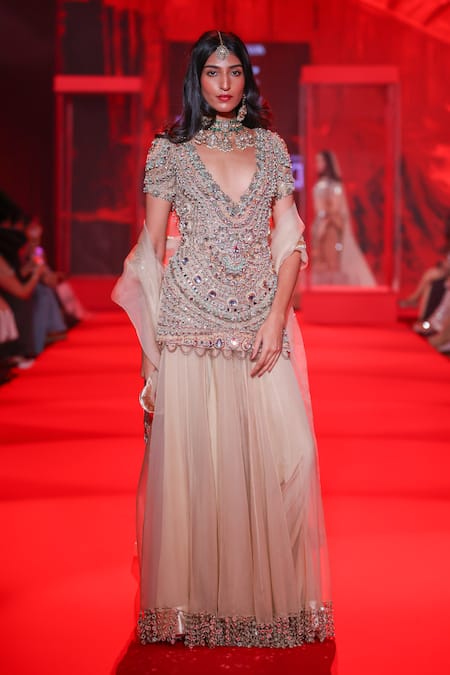 Itrh Ratnarekha Embellished Kurta Skirt Set 