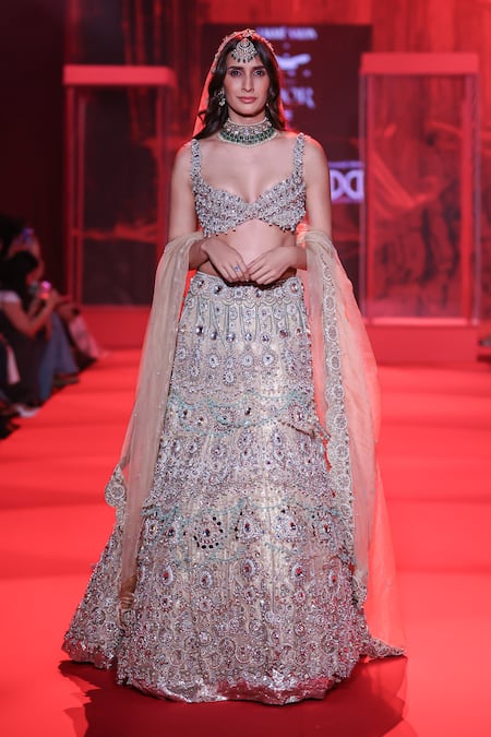 Itrh Mrigakshi Embellished Jadaau Organza Lehenga Set With Veil 