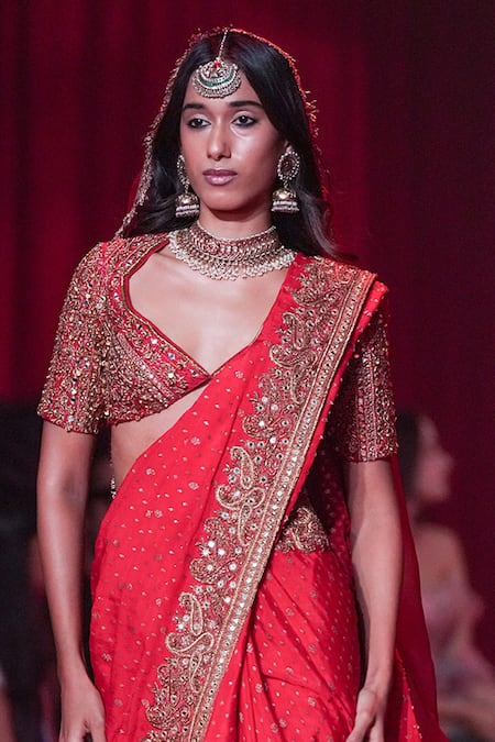 Itrh_Red Silk Organza, Brocade, Shantoon Vamika Jamawaar Saree With Blouse _Online_at_Aza_Fashions