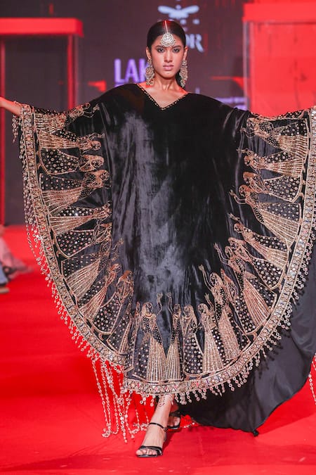 Buy_Itrh_Black Velvet Embroidery, Zari, Mirrors, Chains V-neck Ratrangini Work Kaftan _Online_at_Aza_Fashions