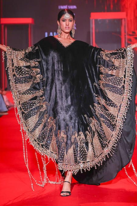 Shop_Itrh_Black Velvet Embroidery, Zari, Mirrors, Chains V-neck Ratrangini Work Kaftan _Online_at_Aza_Fashions