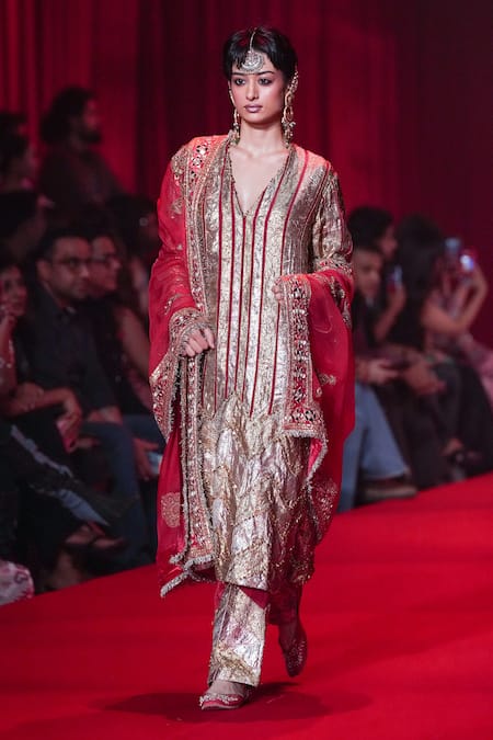 Itrh_Gold Cotton, Organza, Crepe Embroidery, Zari, Gota Suvarna Work Kurta Pant Set _at_Aza_Fashions