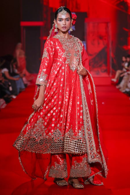 Buy_Itrh_Red Cotton, Organza, Velvet, Brocade Embroidery, Zari, Lohita Kurta Pant Set _Online_at_Aza_Fashions