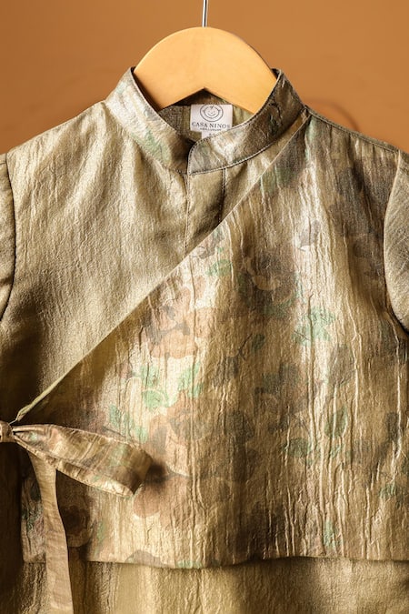 Casa Ninos_Olive Green Tissue Aura Side Knot Kurta Set _at_Aza_Fashions