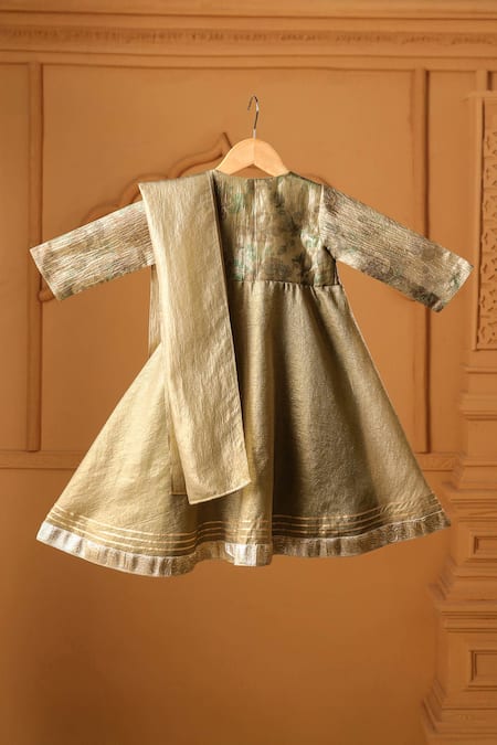 Casa Ninos Zeenat Wrap Angrakha Kurta & Dupatta Set 