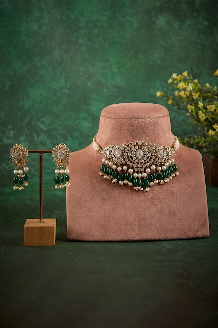 Shop Kaari Green Beads, Pearls, Stones Briza Polki Choker Set Online at Aza Fashions Shop_Kaari_Green Beads, Pearls, Stones Briza Polki Choker Set _Online_at_Aza_Fashions