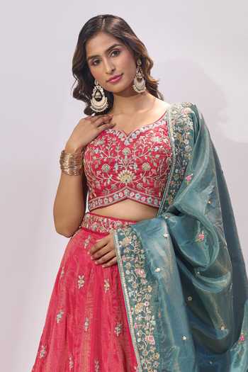 Samyukta Singhania_Pink Silk Embroidery, Sequins, Zari, Stones V-neck, Square Butti Lehenga Set _at_Aza_Fashions