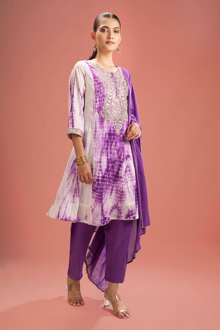 Samyukta Singhania Shibori Pattern Kurta Set 