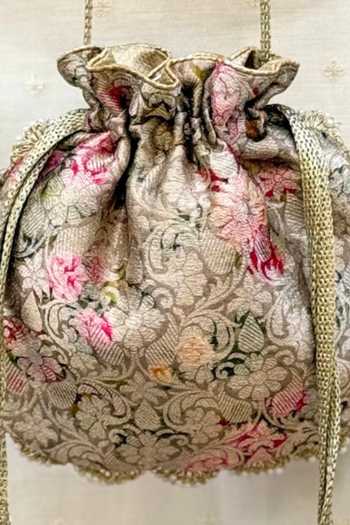 Buy AMYRA Pink Beads, Pearls, Crystals, Elora Brocade Pure Banarasi Silk Drawstring Potli Online at Aza Fashions Buy_AMYRA_Pink Beads, Pearls, Crystals, Elora Brocade Pure Banarasi Silk Drawstring Potli _Online_at_Aza_Fashions