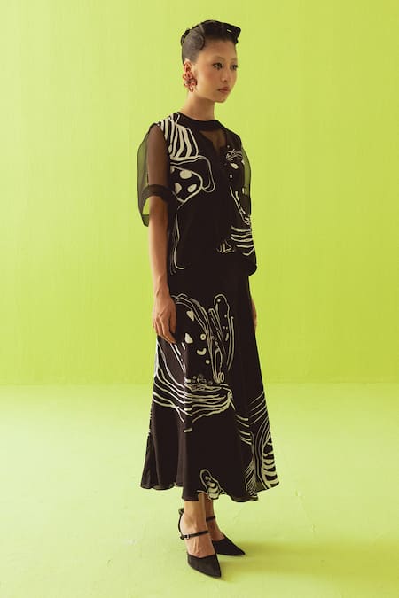 Buy_Esha Arora_Black Silk, Organza Round Neck Printed Top Skirt Set _Online_at_Aza_Fashions