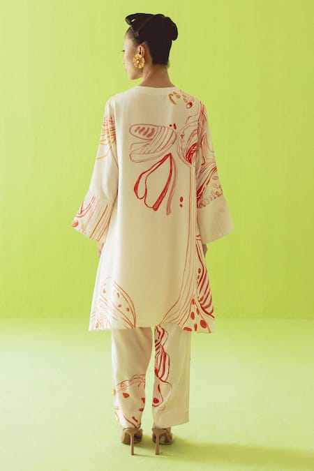 Esha Arora Printed Cotton Silk Kurta & Pant Set 