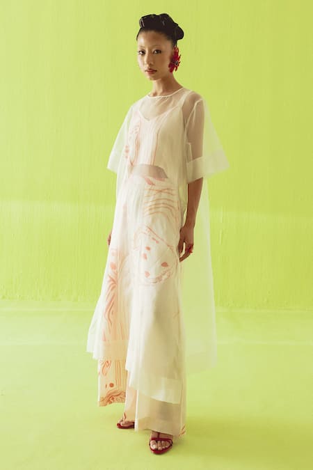 Esha Arora_Orange Sweetheart Neck, Round Printed Cotton Silk Top Set With Sheer Overlay _Online_at_Aza_Fashions