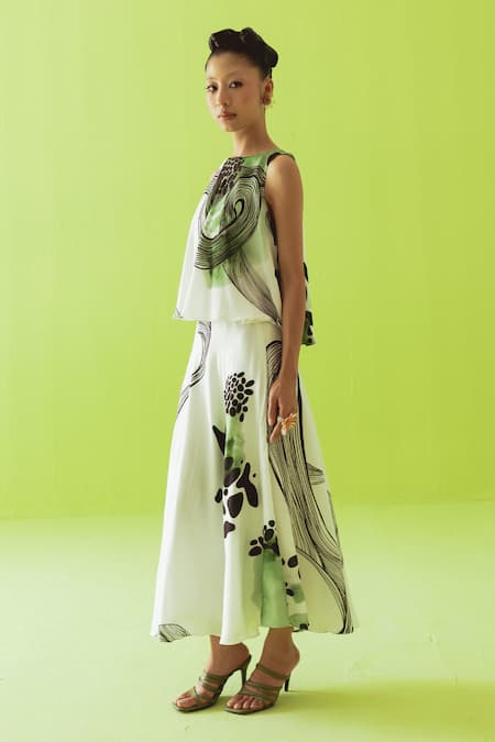 Esha Arora_Green Round Neck Cotton Silk Top And Skirt Set _Online_at_Aza_Fashions