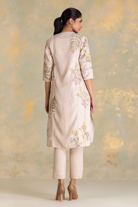 Kaveri Botanique Printed Kurta With Pant 
