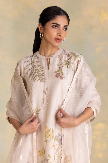 Shop_Kaveri_Off White Linen Zari, Tassels, Lace Mandarin Botanique Printed Kurta With Pant _Online_at_Aza_Fashions
