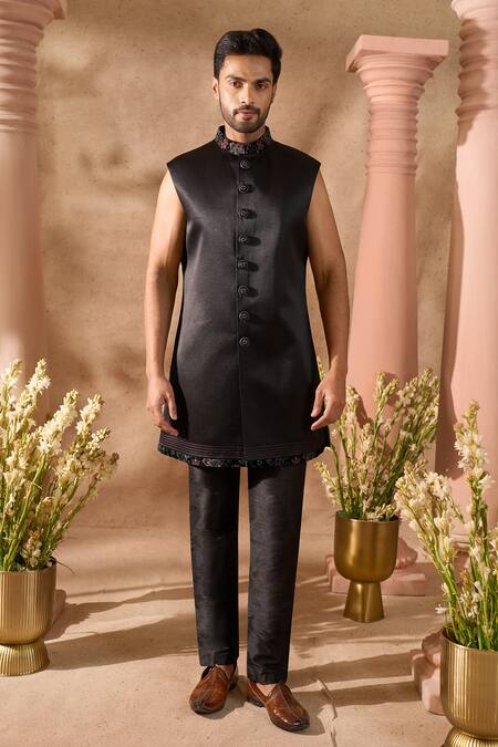 Shop Arihant Rai Sinha Black Velvet, Silk Embroidery Sherwani Set Shop_Arihant Rai Sinha_Black Velvet, Silk Embroidery Sherwani Set