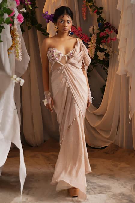 Shwetanga Floral Applique Work Saree Gown 