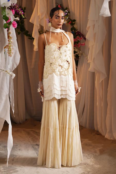 Buy_Shwetanga_Ivory Cotton, Organza Beads, Pearls, Fringe Sweetheart Work Tunic Sharara Set 