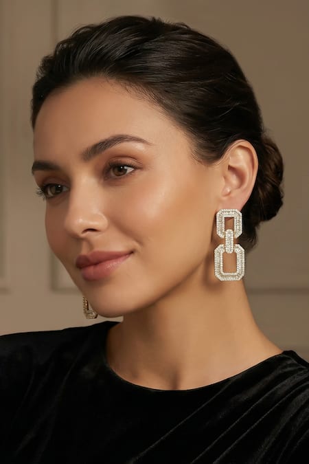 Prihan Luxury Jewelry Geometric Embellished Earrings 