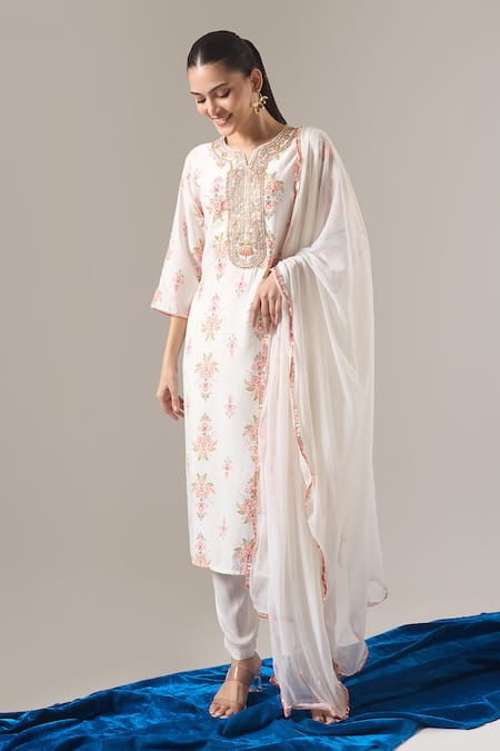 Buy_Samyukta Singhania_Ivory Chanderi Silk, Shantoon, Chiffon Embroidery, Floral Print Kurta Pant Set _Online_at_Aza_Fashions