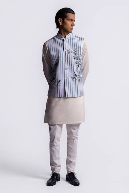 Buy_Balance by Rohit Bal_Linen Embroidery Stripe Pattern Bundi 