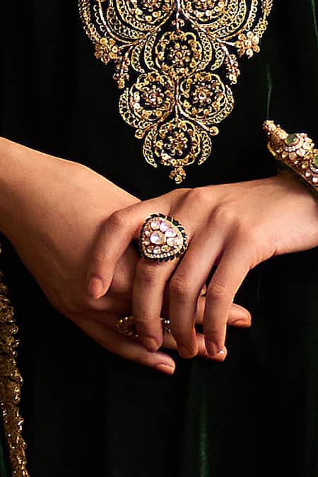 Kaari Trivedi Triangular Ring 