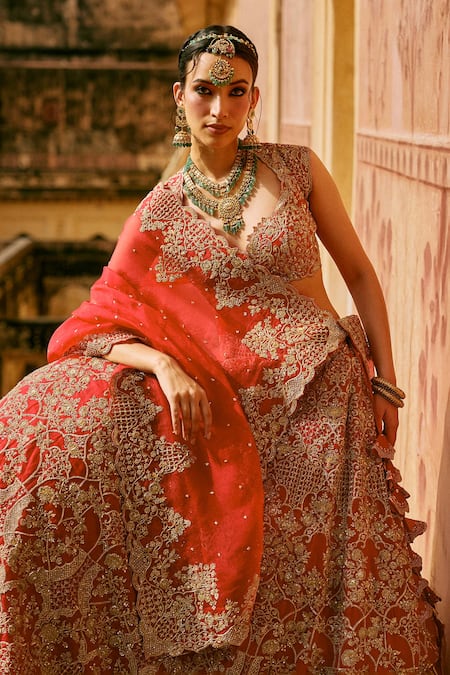Anushree Reddy_Red Organza Embroidery, Sequins V-neck Riti Bridal Lehenga Set _Online_at_Aza_Fashions