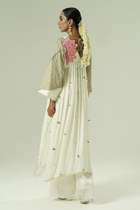 Shwetanga Embellished Kaftan & Pant Set 