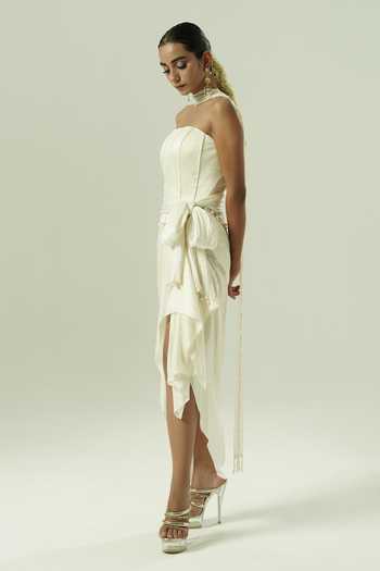 Buy_Shwetanga_Ivory Georgette Pearls Bandeau Neck Satin Draped Corset And Skirt Set _Online_at_Aza_Fashions