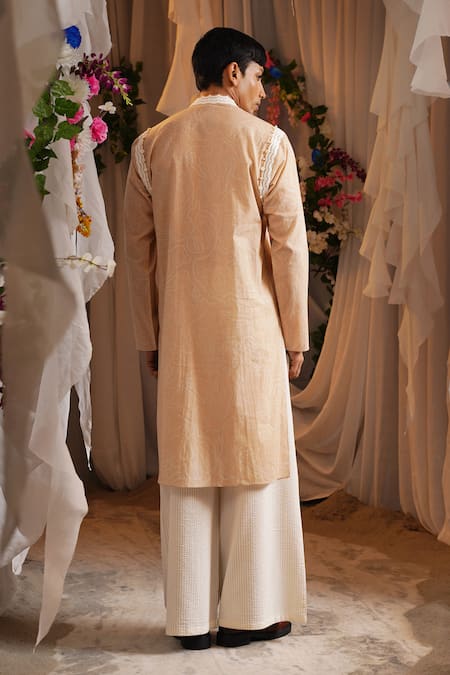 Shwetanga Embroidered Kurta & Pant Set 