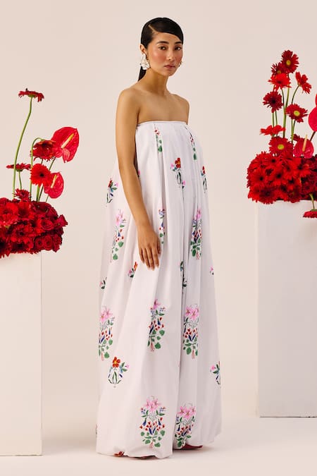 Buy_Therealb_White Cotton Bandeau Neck Floral Jumpsuit _Online_at_Aza_Fashions