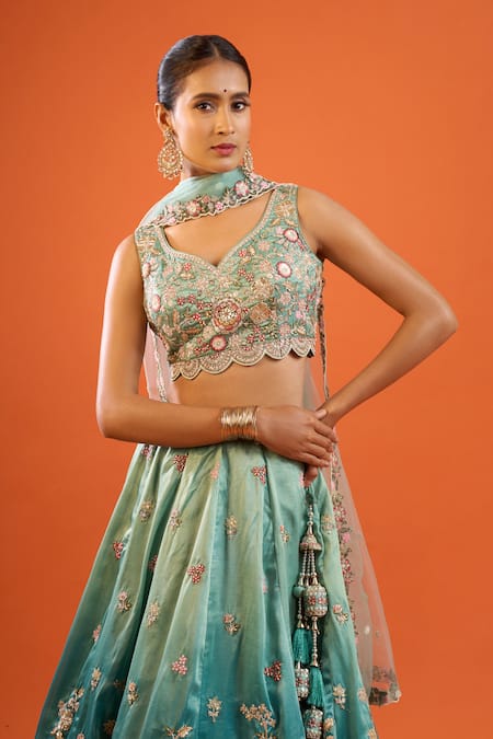 Samyukta Singhania_Green Tissue, Net Embroidery, Sequins V-neck Lehenga Set _at_Aza_Fashions