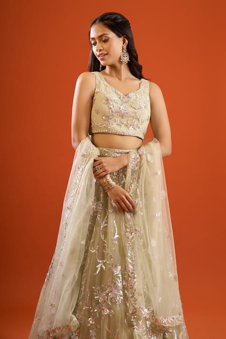 Shop Samyukta Singhania Green Net Sequins Sweetheart Neck Floral Embroidered Lehenga Set Online at Aza Fashions Shop_Samyukta Singhania_Green Net Sequins Sweetheart Neck Floral Embroidered Lehenga Set _Online_at_Aza_Fashions