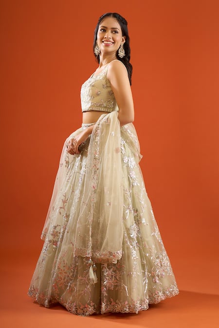 Samyukta Singhania Green Net Sequins Sweetheart Neck Floral Embroidered Lehenga Set at Aza Fashions Samyukta Singhania_Green Net Sequins Sweetheart Neck Floral Embroidered Lehenga Set _at_Aza_Fashions