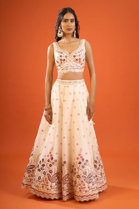 Buy Samyukta Singhania Cream Organza Sequins Sweetheart Neck Embroidered Lehenga Set Online at Aza Fashions Buy_Samyukta Singhania_Cream Organza Sequins Sweetheart Neck Embroidered Lehenga Set _Online_at_Aza_Fashions