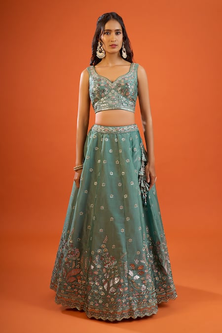 Buy_Samyukta Singhania_Green Organza Sequins, Embroidery Sweetheart Neck Thread Lehenga Set _Online_at_Aza_Fashions