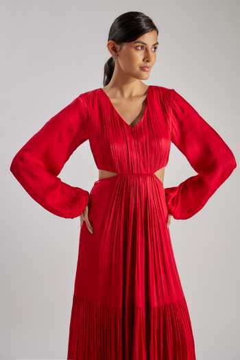 Buy_Essay By Sumedha Agrawal_Red Bemberg, Satin, Chiffon V-neck Pleated Maxi Dress 