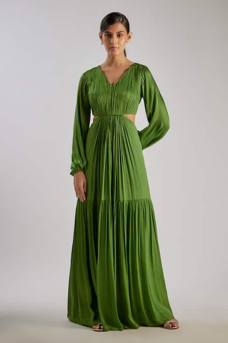 Essay By Sumedha Agrawal Pleated V-Neck Maxi Dress 