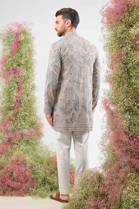 Kasbah Geometric Embroidered Kurta 