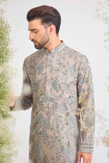 Buy_Kasbah_Beige Georgette Embroidery, Sequins Flora And Fauna Kurta _Online_at_Aza_Fashions