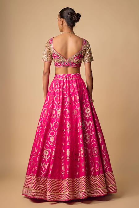 Neha Khullar Mukaish Work Lehenga Set 