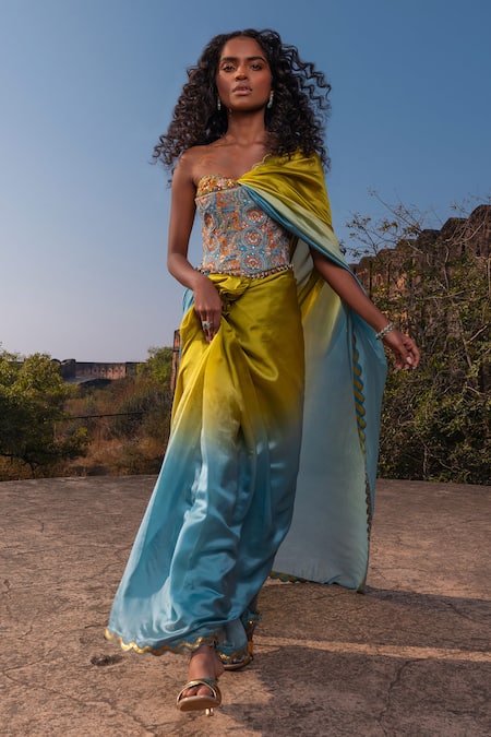 Punit Balana Ombre Saree With Corset 