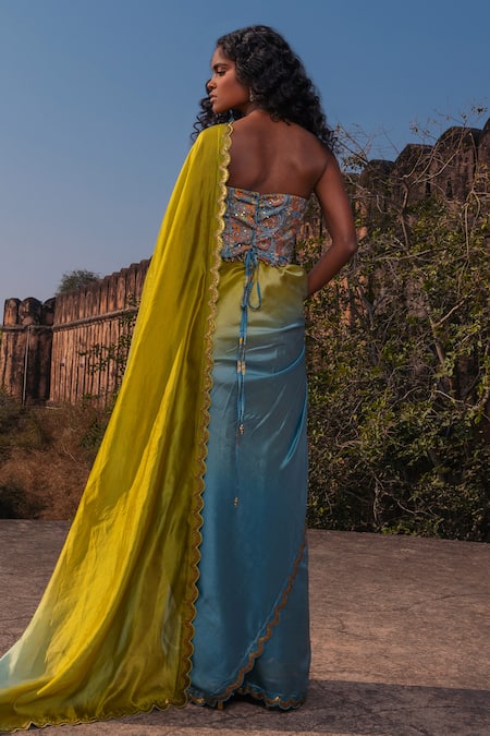 Punit Balana Ombre Saree With Corset 